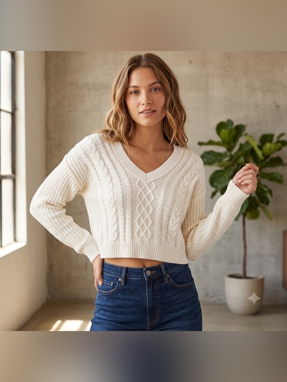 Aeropostale Cream V-neck Cable Knit Sweater, Size XS extra small cropped